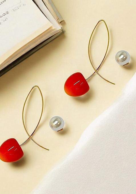 Gold Pearl Earrings