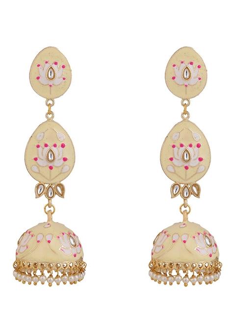Beige Kundan Earrings