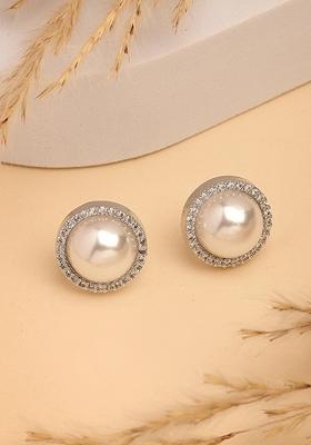 Silver Toned Ad Studded Studs Earring
