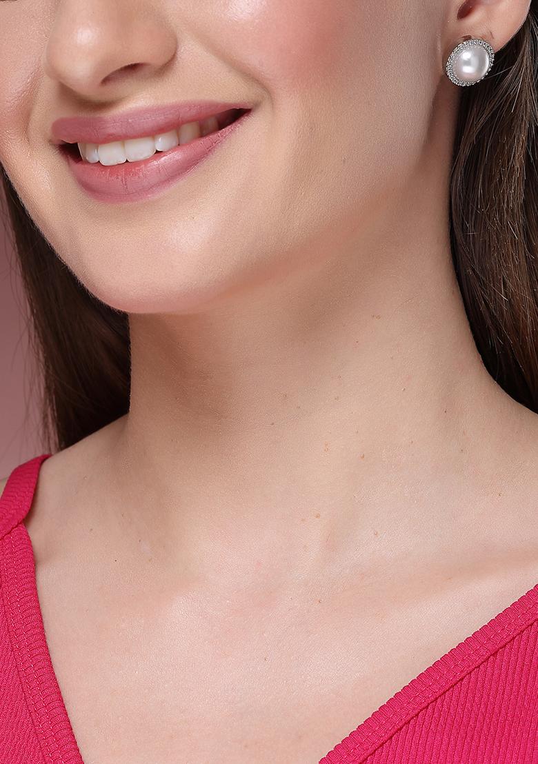 Silver Toned Ad Studded Studs Earring