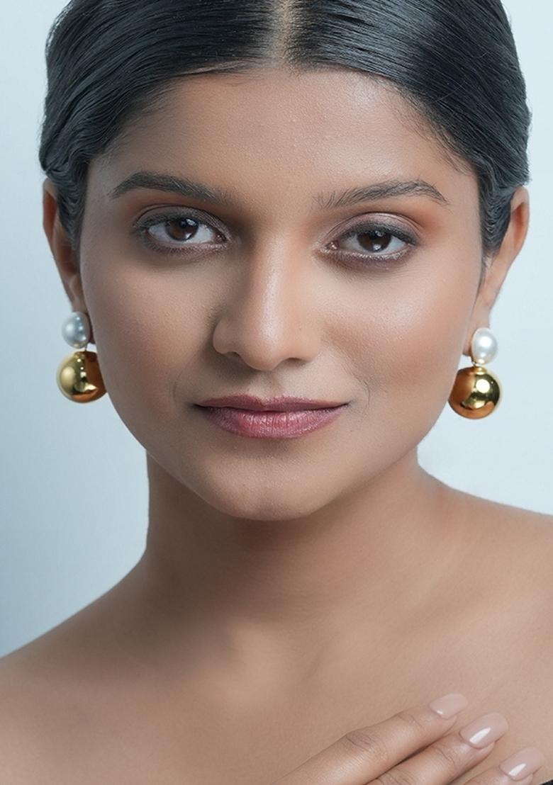 White Chunky Pearl Drop Stud Earrings