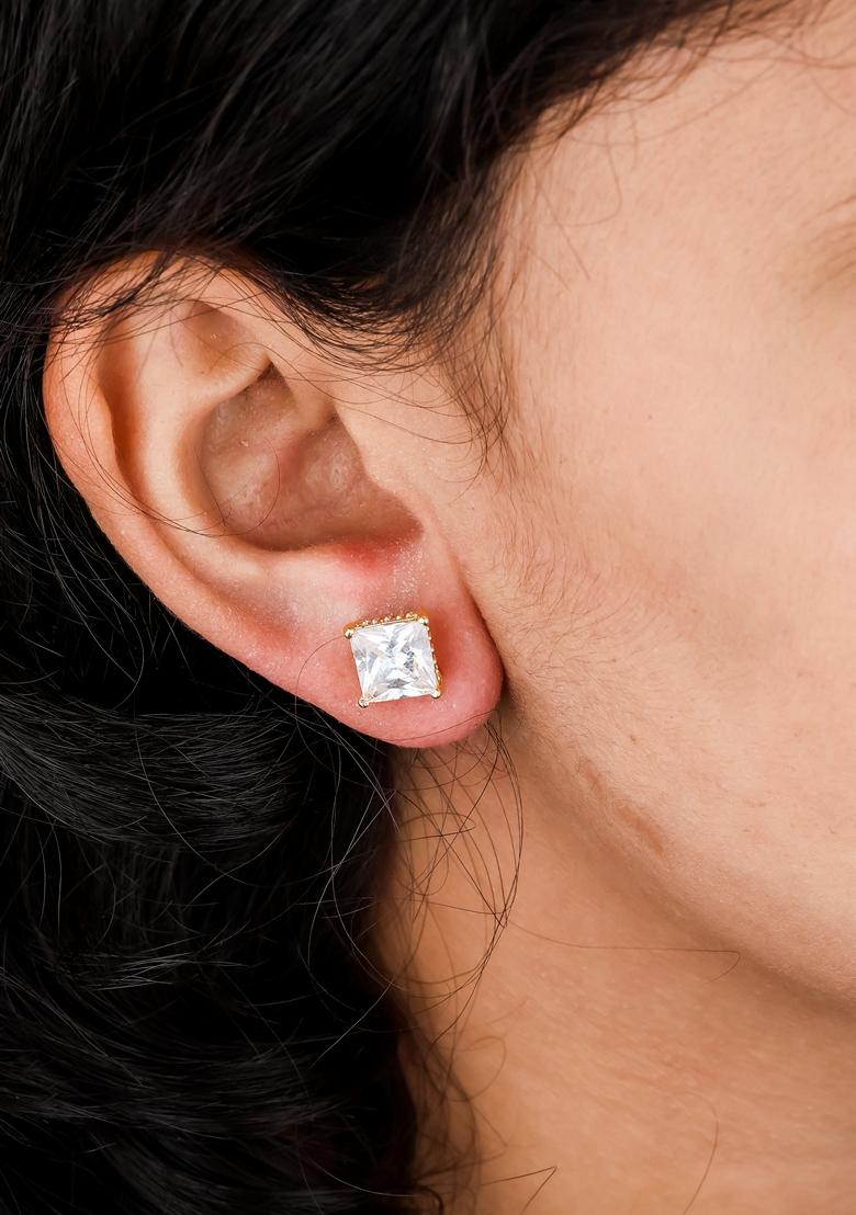 White Kundan Studed Gold Plated Stud Earrings