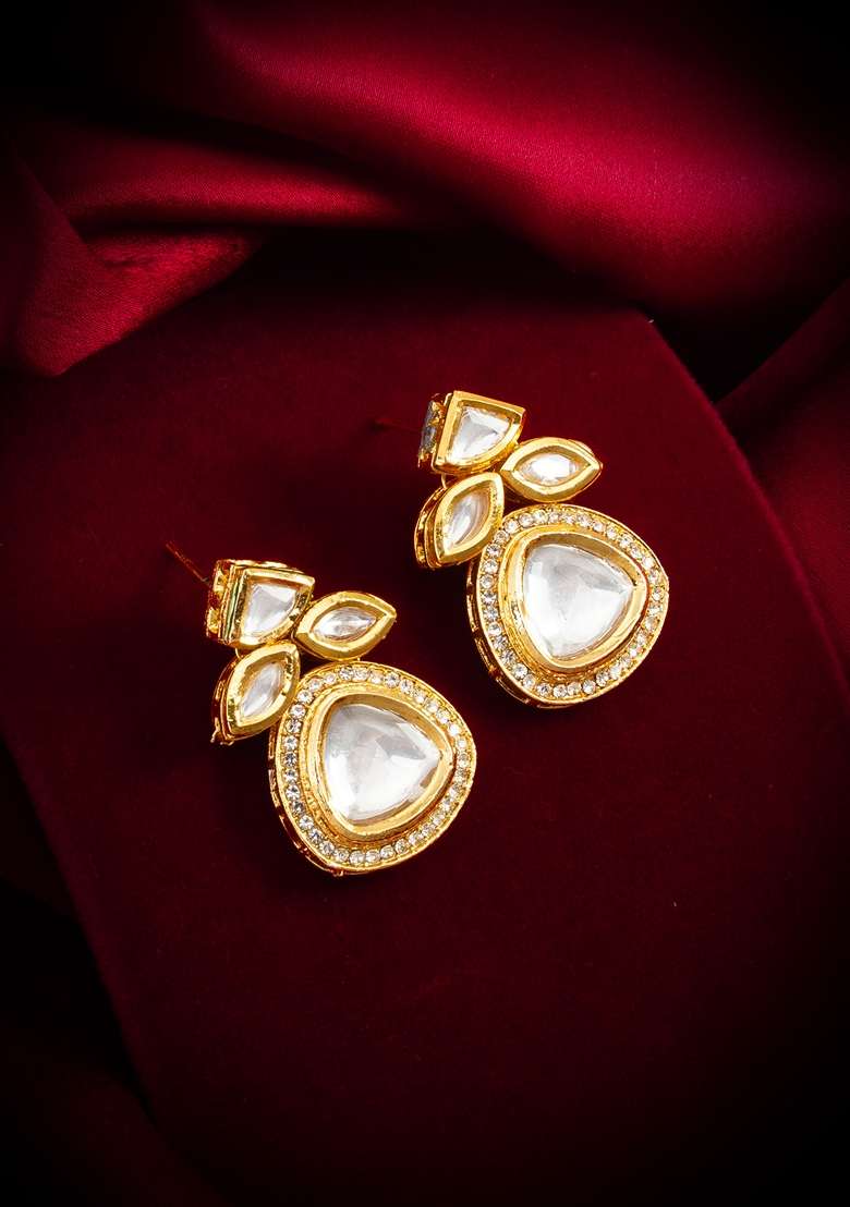 White Gold Plating Kundan Artificial Beads Earrings - Indya