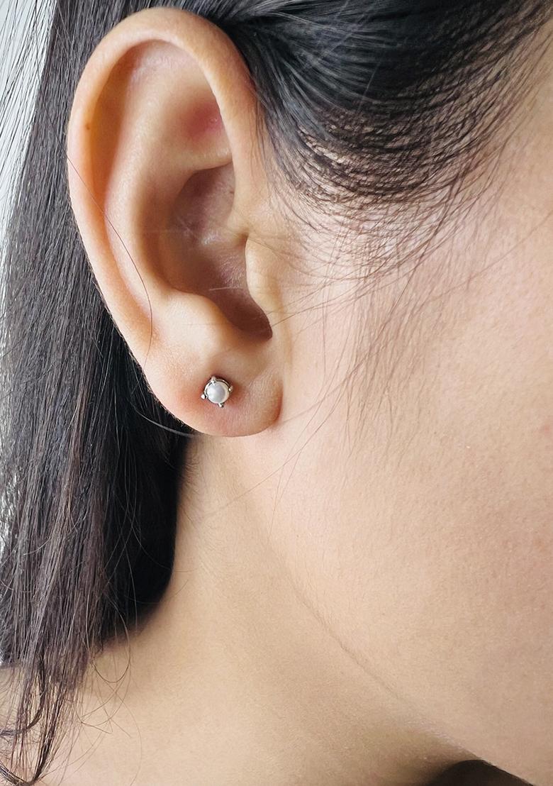 White Pearl 925 Sterling Silver Earrings