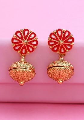 Red Solid Jewellery Earrings