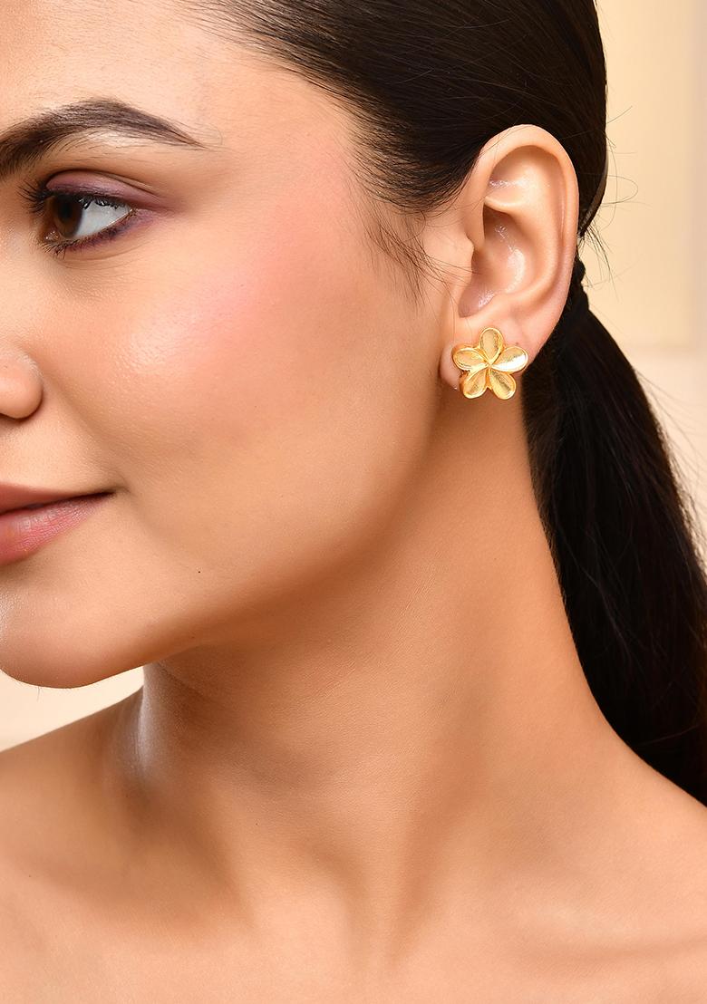Gold Plated Flower Shape Anti Tarnish Studs Earrings