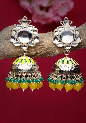 Gold Kundan Studded Gold Plated Earrings