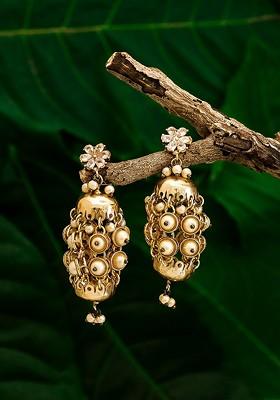 Gold Toned Contemporary Jhumka