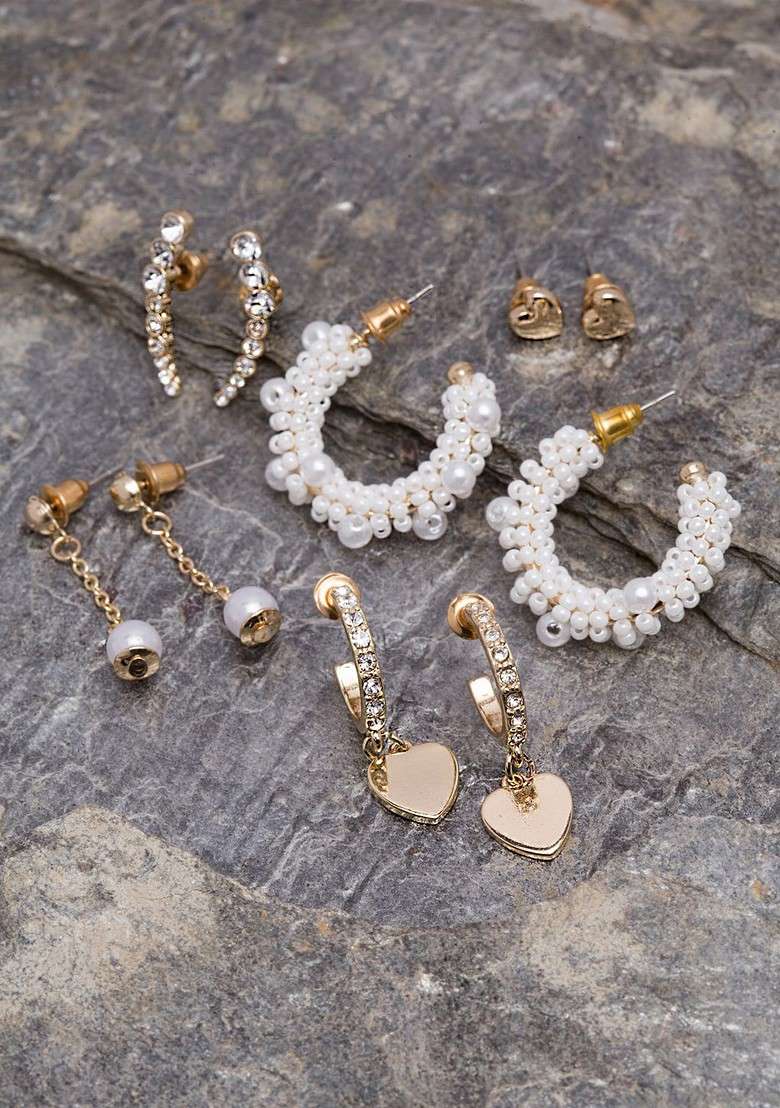 Gold Toned Set Of 5 Gold Plated Contemporary Half Hoop Earrings - Indya