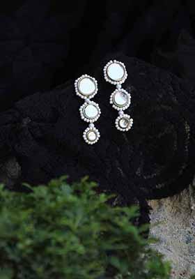 White Mixed Alloy Round Bound Earrings Earrings