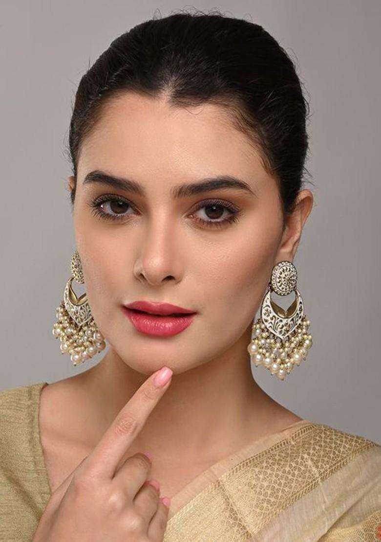 Artificial Beaded Crescent Shaped Chandbalis