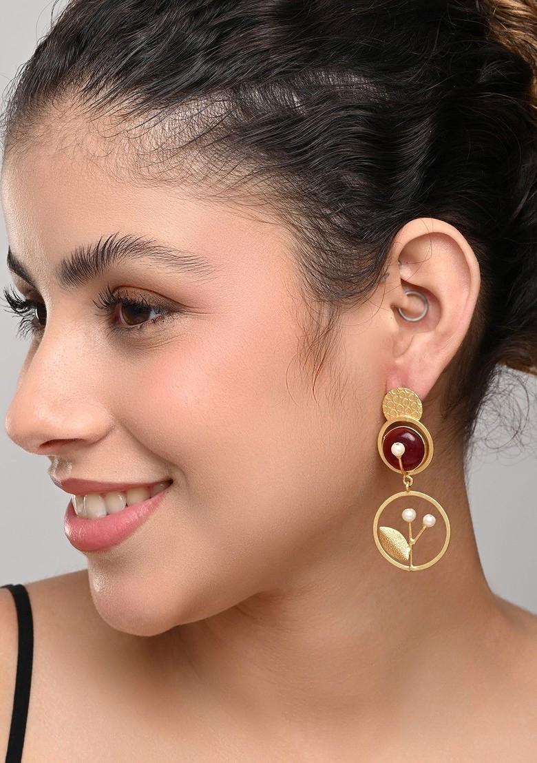 Gold Plated Artificial Stones Studded And Beaded Contemporary Shaped Drop Earring