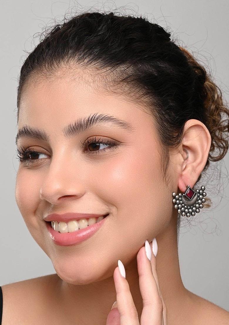 Silver Plated Artificial Stones Oxidised Contemporary Shaped Studs