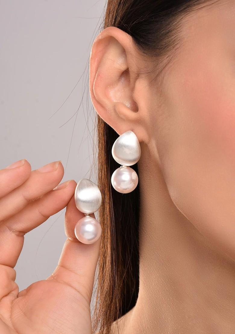 White Contemporary Classic Drop Earrings