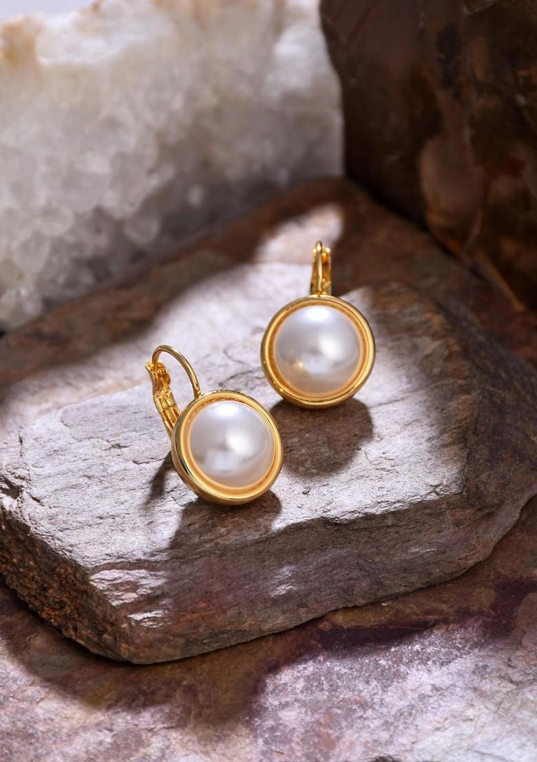 White Contemporary Circular Studs Earrings