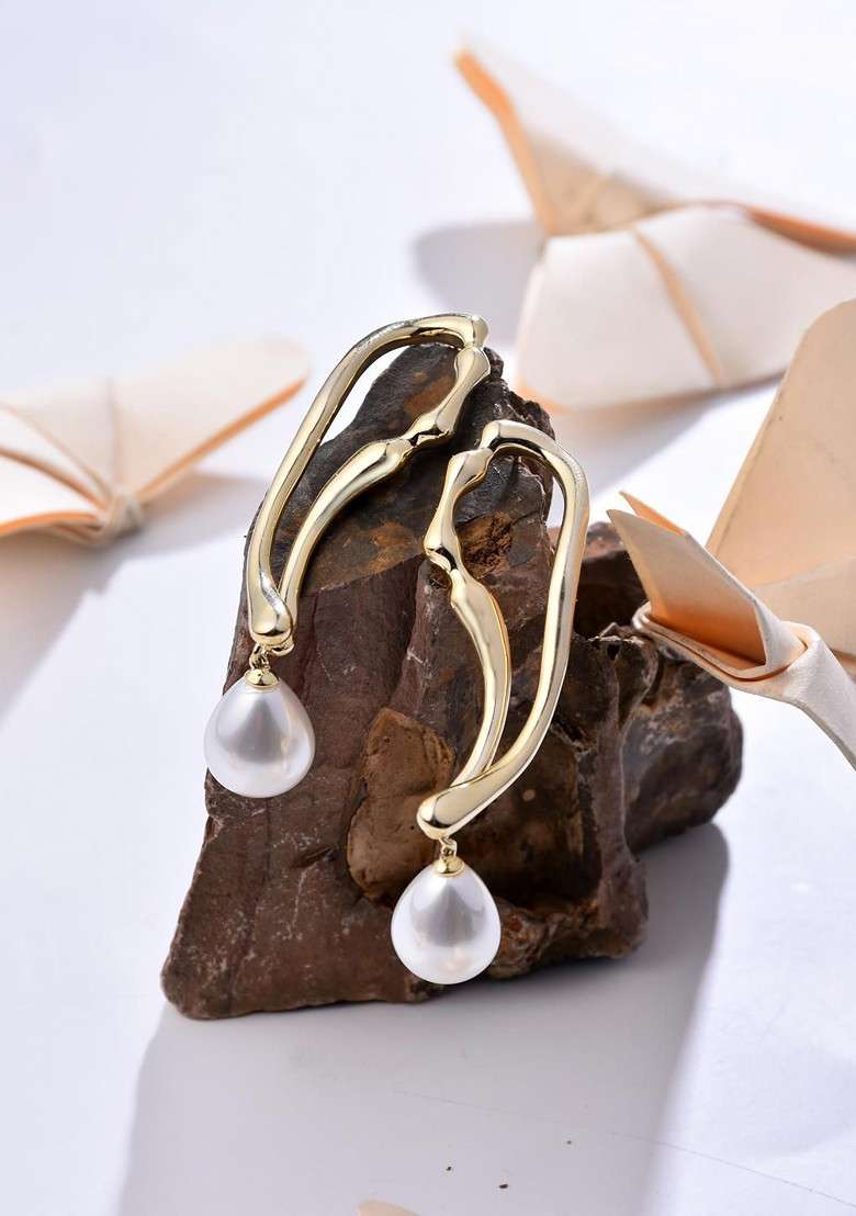 Gold Contemporary Leaf Shaped Drop Earrings - Indya