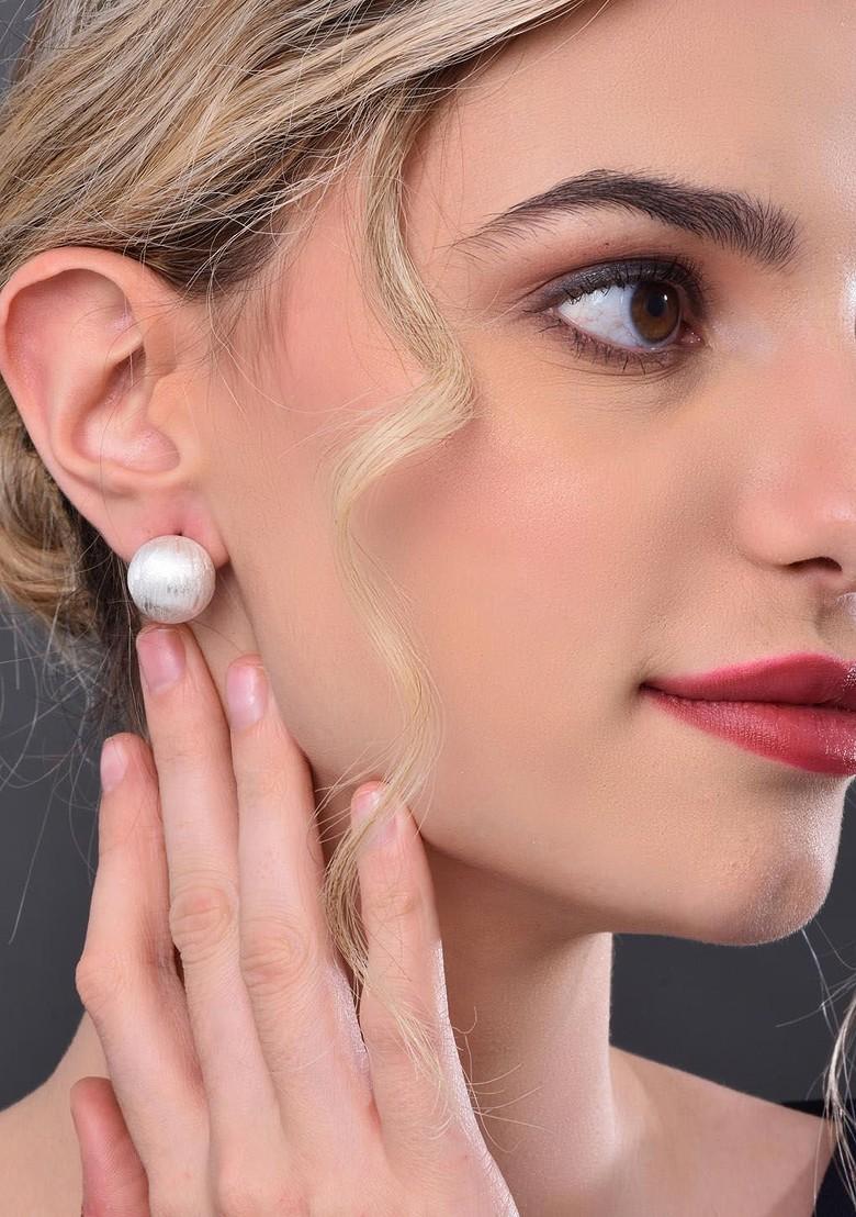 White Contemporary Oval Studs Earrings