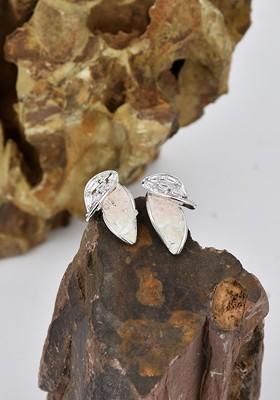 White Contemporary Floral Studs Earrings