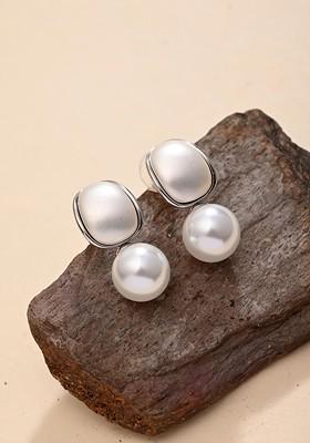 Silver Rhodium Plated Rhodium Plated Pearls Beaded Contemporary Drop Earrings