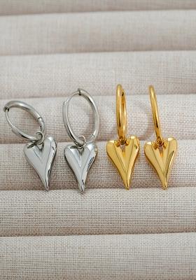 18K Gold Plated Anti Tarnish Minimal Heart Drop Earrings