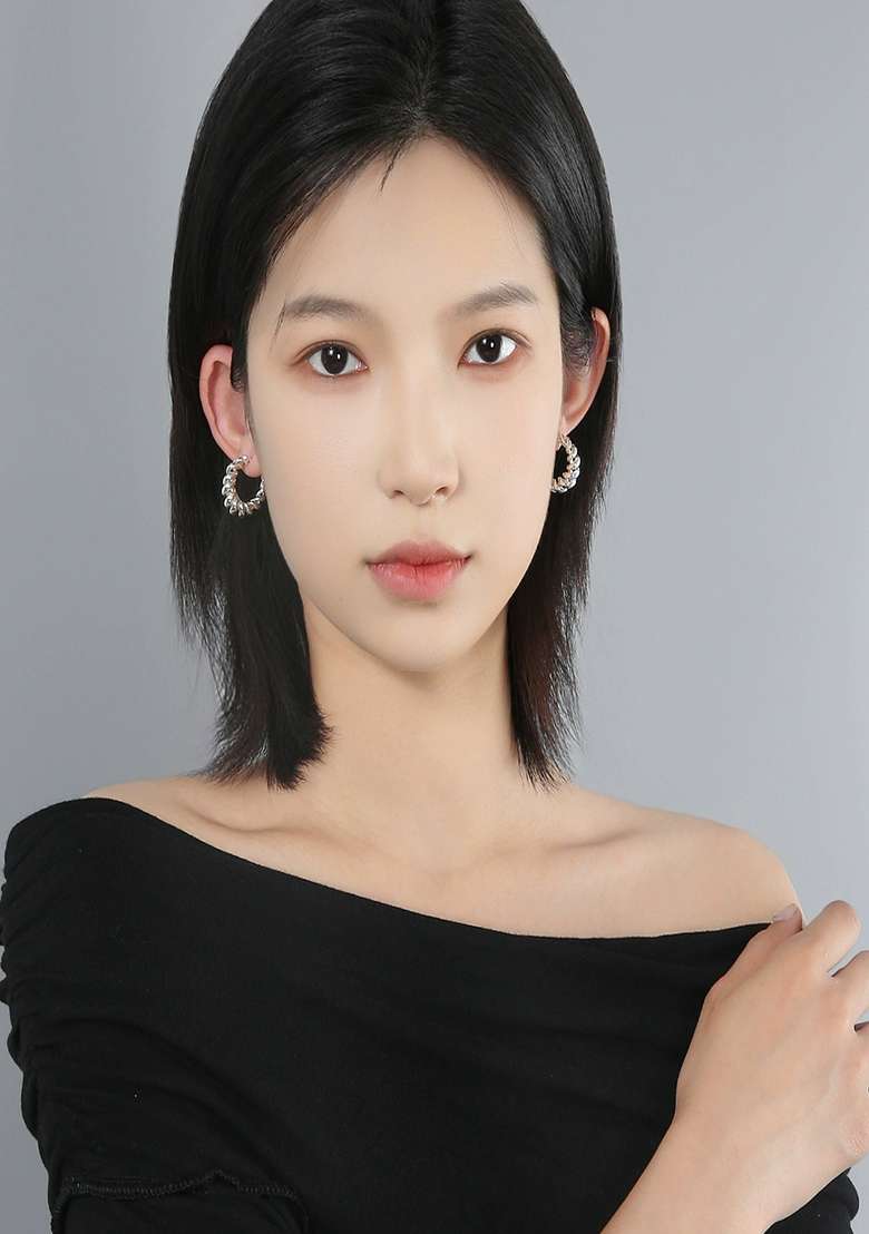 18K Silver Plated Waterproof Anti Tarnish Spiral Half Hoop Earrings - Indya