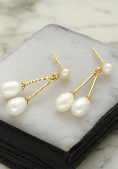 White Gold Plated Alloy Pearl Earrings