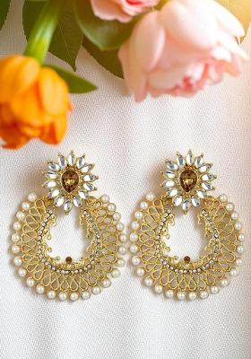 Traditional Look Floral Look Gold Plated Cubic Zircornia Studded Chandbaali Earring