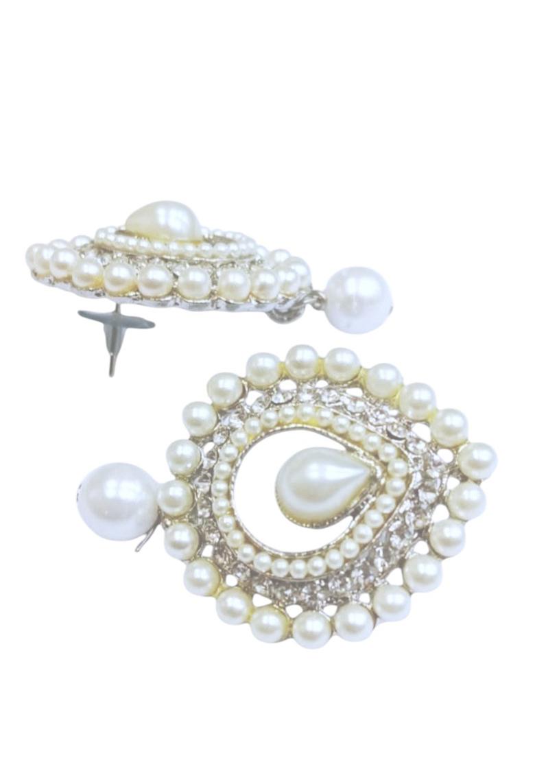 Silver Plated White Stones And Pearls Studded Stud Earrings With White Drops - Indya