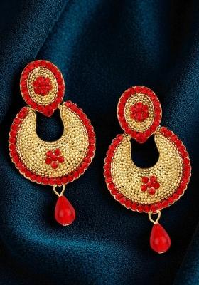 Gold Toned Enamelled Red Stone Studded Chandbaali Earring