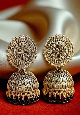 Gold Plated Exclusive Traditional Black Jhumki Earring With Pearl