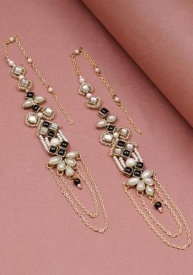 Black Glass Kundan Mixed Alloy Earrings