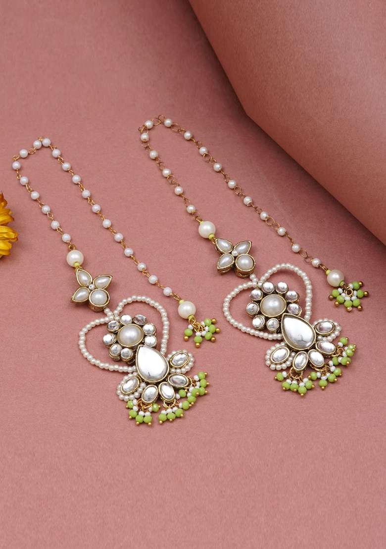 Green Glass Kundan Mixed Alloy Earrings - Indya