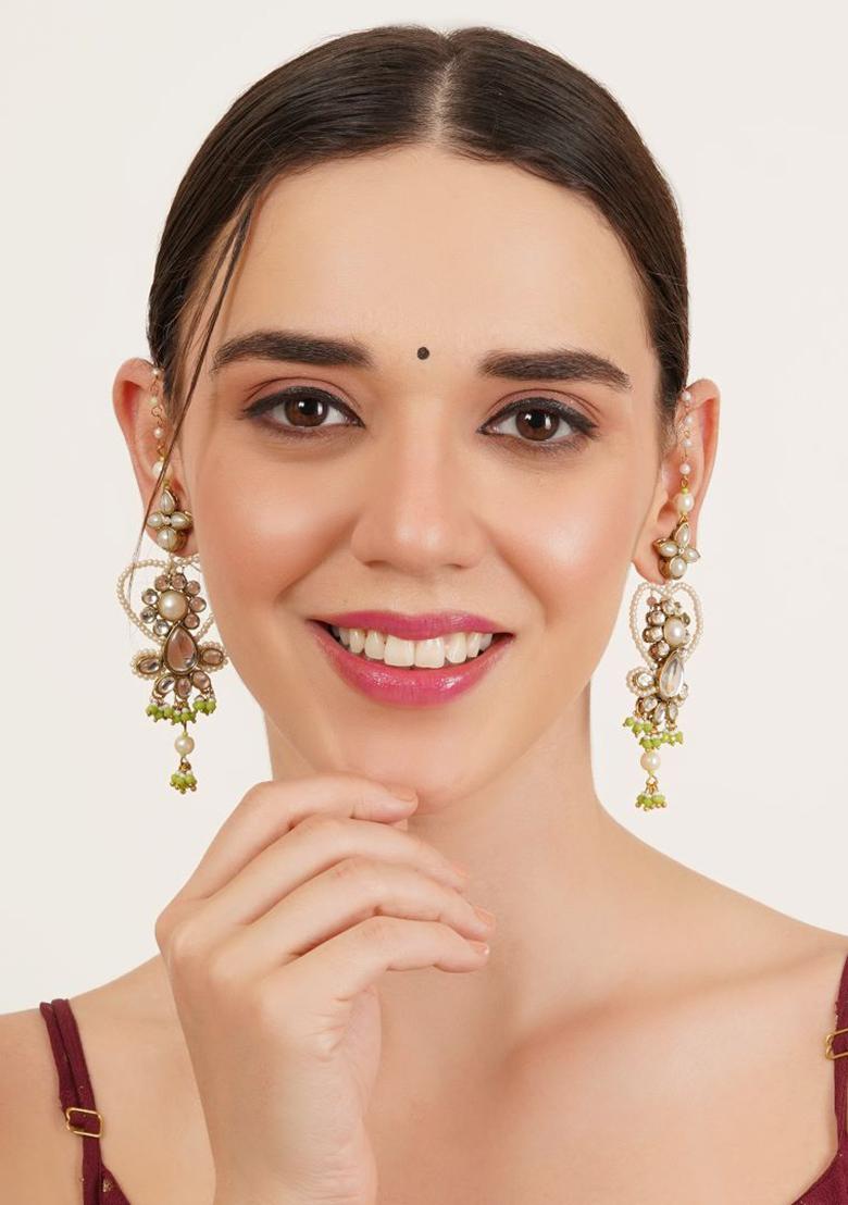 Green Glass Kundan Mixed Alloy Earrings - Indya
