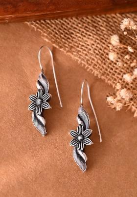 Silver Plated Floral Shaped Drop Earrings 