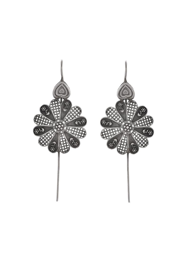 Silver Plated Flower Shaped Elegent Ear Cuff - Indya