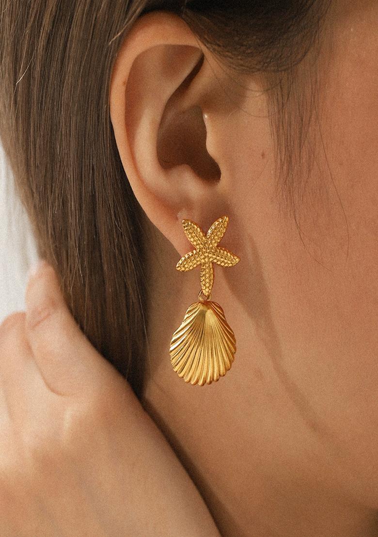 18K Gold Plated Waterproof Anti-Tarnish Starfish And Shell Drop Earrings - Indya