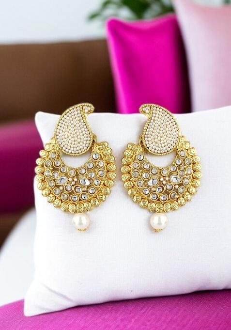 White Brasso Earrings