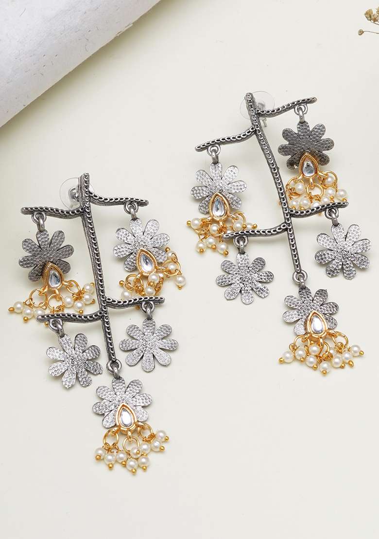 Grey Mixed Alloy Earring - Indya