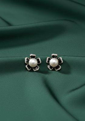 Golden Stainless Earrings Set