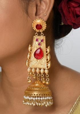 Maroon Brass Earrings Set