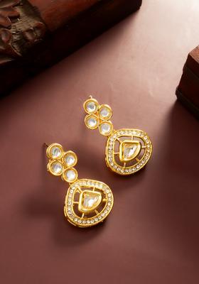 Golden Kundan Alloy Drop Earrings