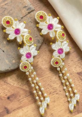 Golden Alloy Ear Cuff