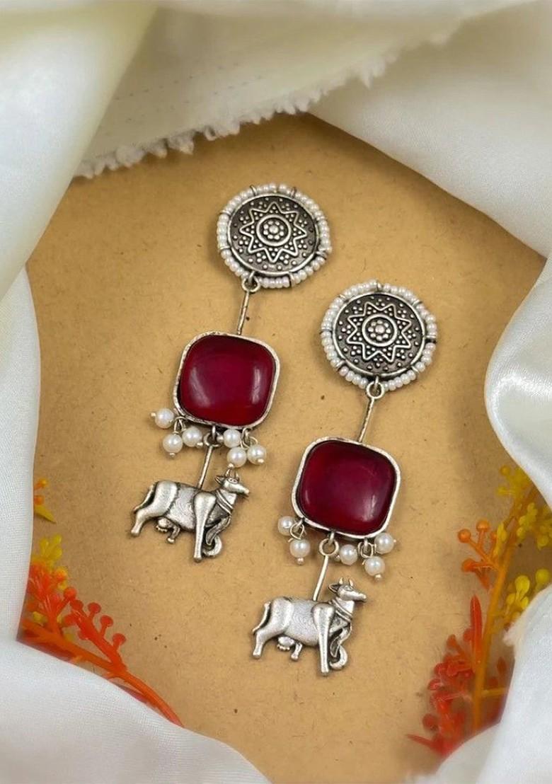 Silver Plated Stones Studded And Beaded Animal Shaped Oxidised Drop Earrings