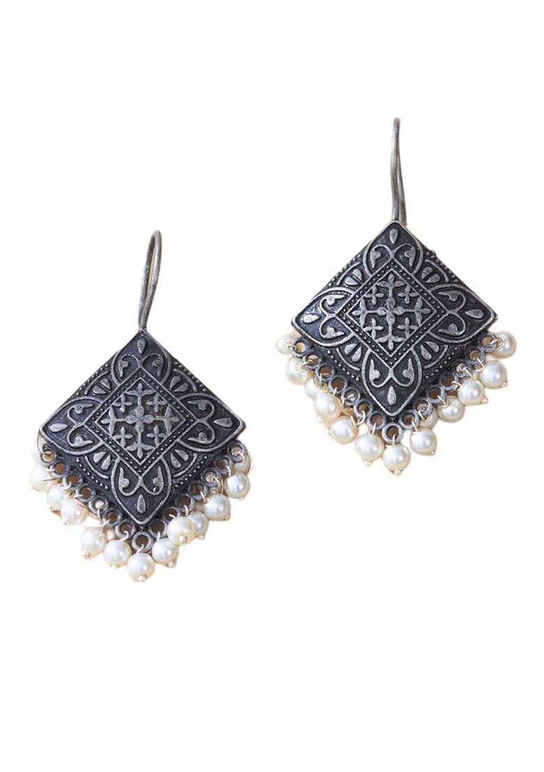 Black Polish Pearl Earrings - Indya