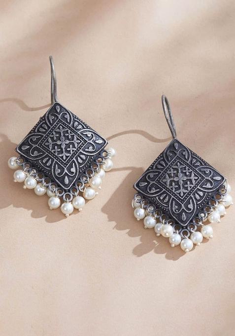Black Polish Pearl Earrings