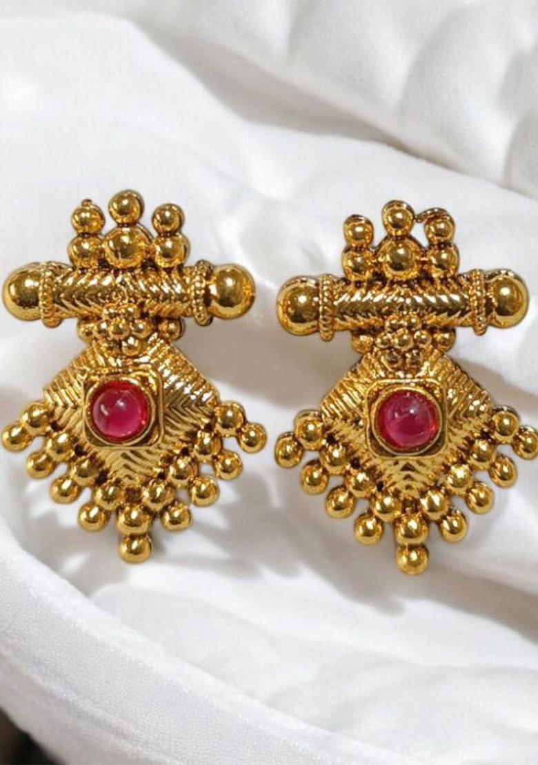 Gold Plated Artificial Stones Studded Diamond Shaped Drop Earrings