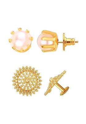 Set Of Gold Plated Contemporary Pearls Studded Earrings