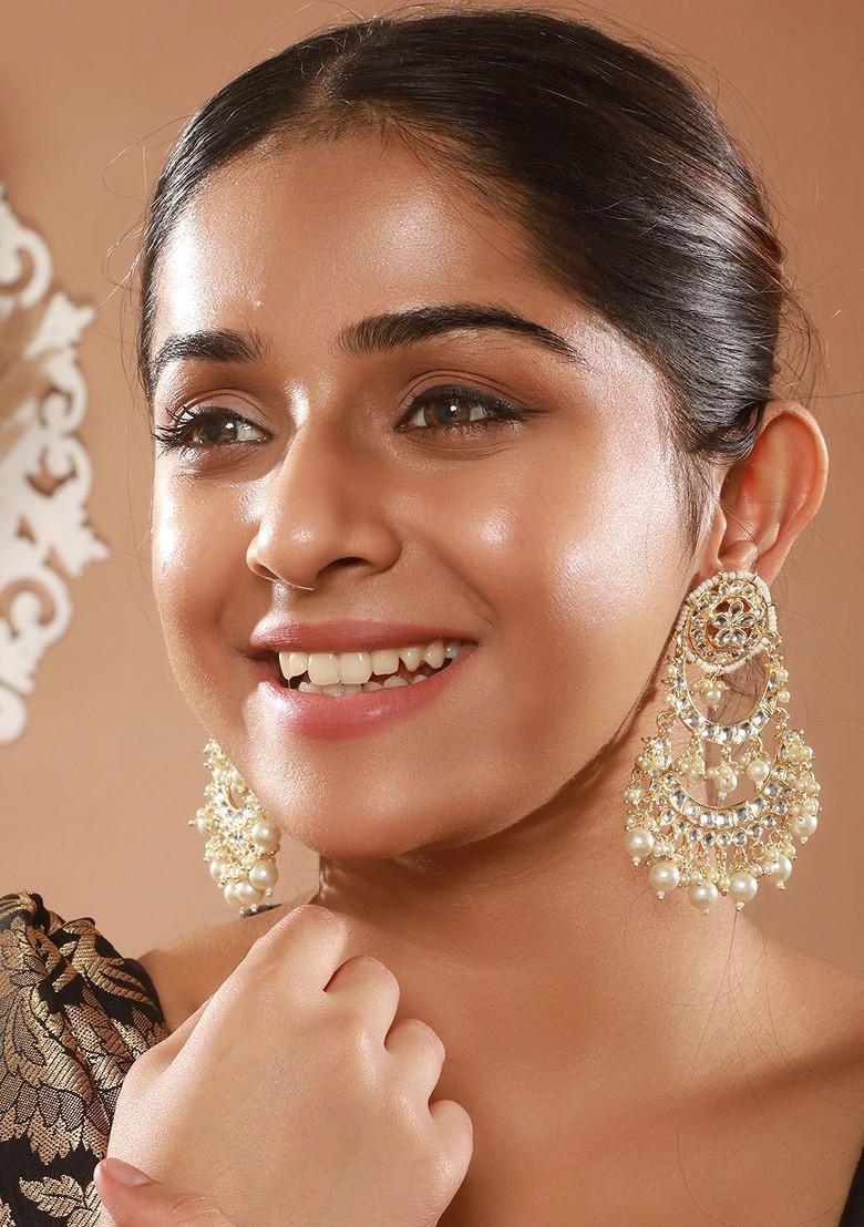 Gold Plated Kundan Studded And Beaded Contemporary Shaped Chandbalis