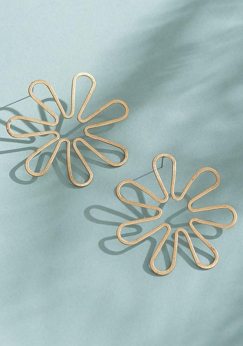 Gold Floral Studs Earrings