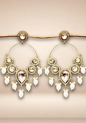 Gold Gold Plated Kundan Studded And Pearls Beaded Teardrop Shaped Chandbalis